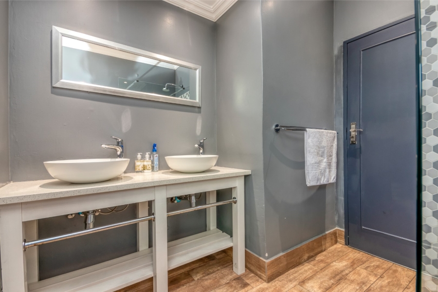 To Let 4 Bedroom Property for Rent in Bryanston Gauteng