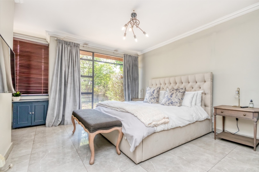 To Let 4 Bedroom Property for Rent in Bryanston Gauteng
