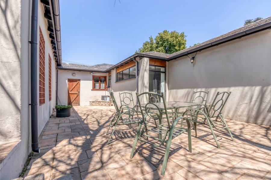 To Let 4 Bedroom Property for Rent in Bryanston Gauteng