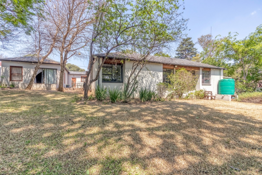 To Let 4 Bedroom Property for Rent in Bryanston Gauteng