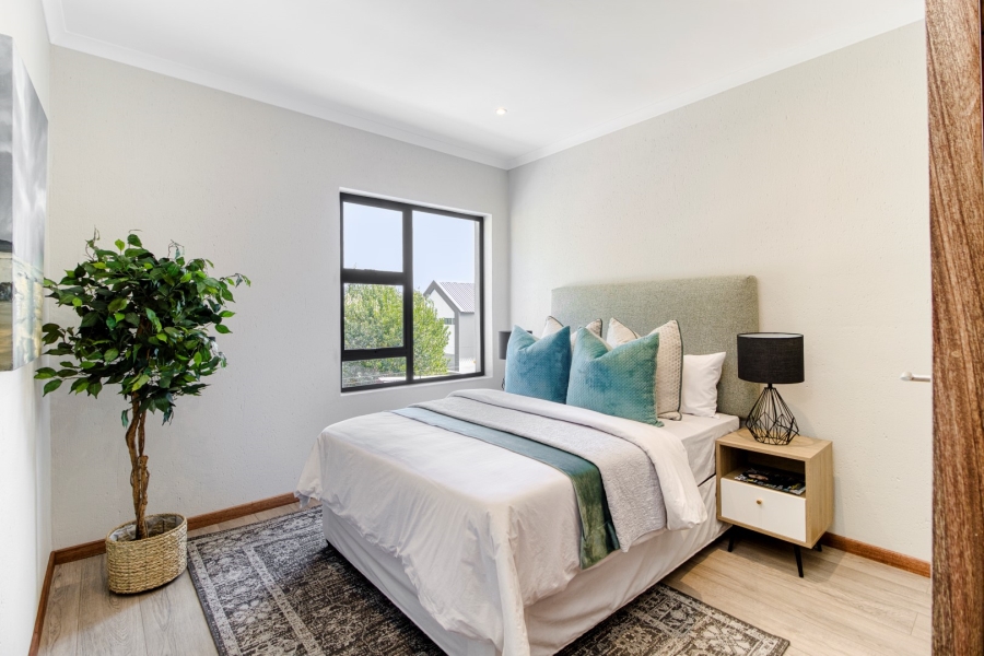 4 Bedroom Property for Sale in Linden Gauteng