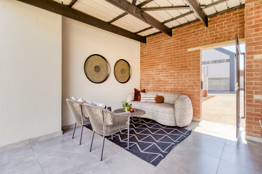 4 Bedroom Property for Sale in Linden Gauteng