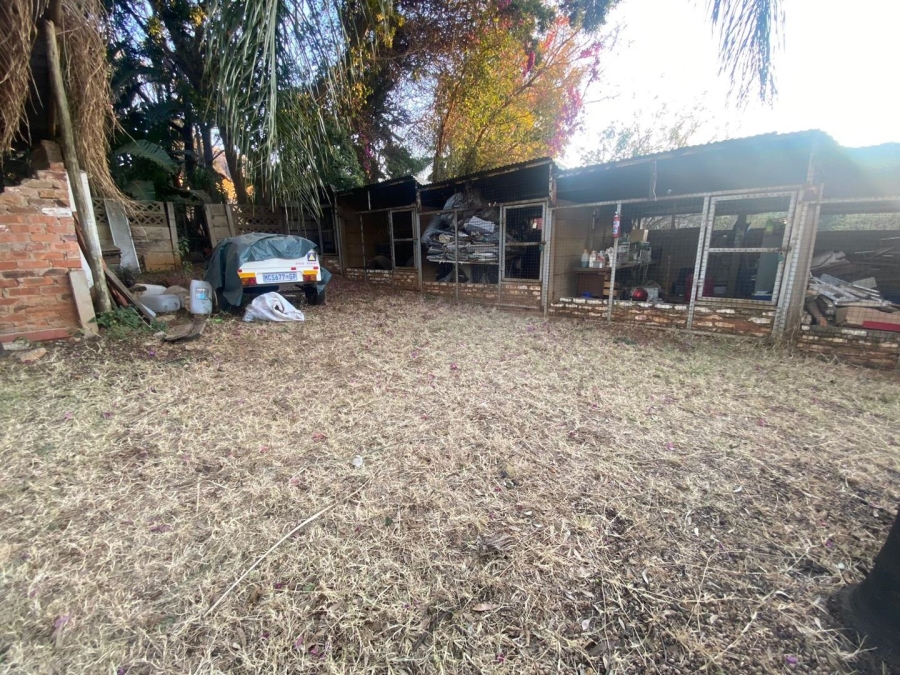 4 Bedroom Property for Sale in Derdepoort Gauteng