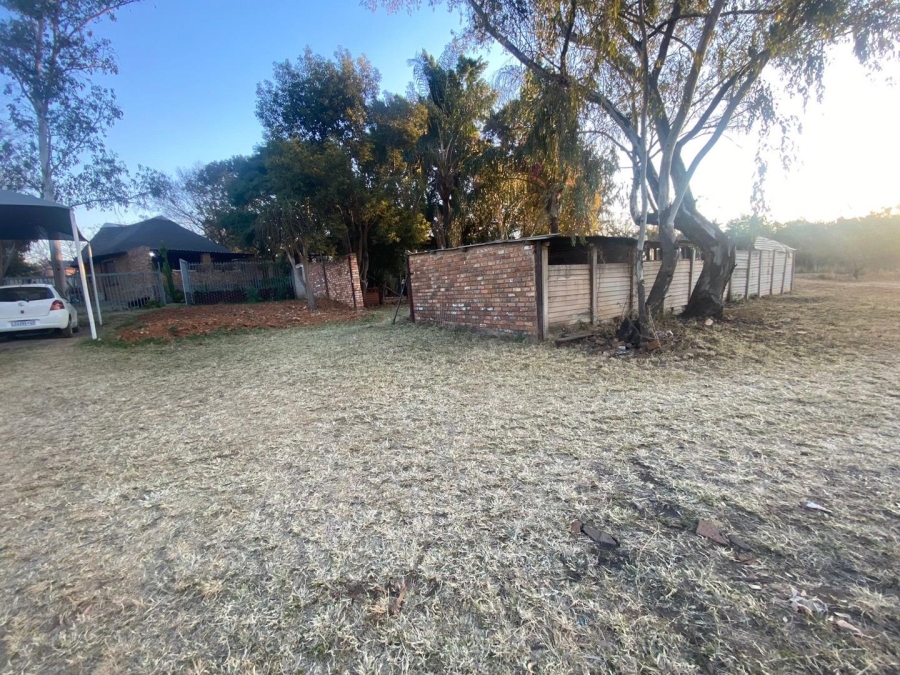 4 Bedroom Property for Sale in Derdepoort Gauteng