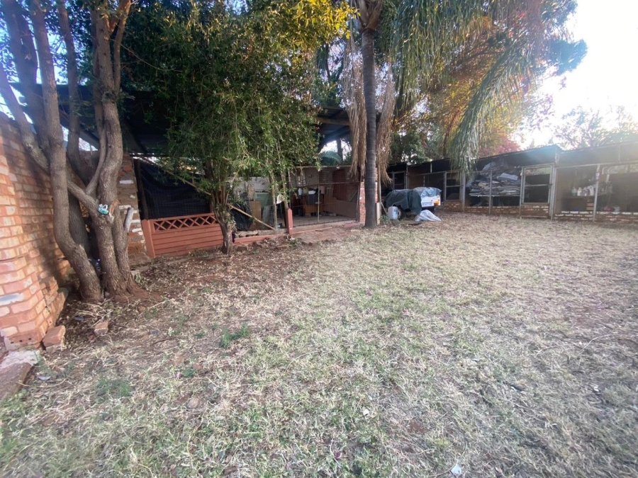 4 Bedroom Property for Sale in Derdepoort Gauteng