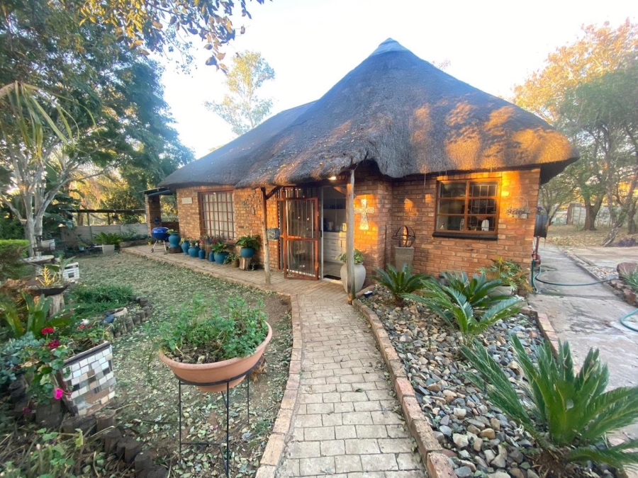 4 Bedroom Property for Sale in Derdepoort Gauteng