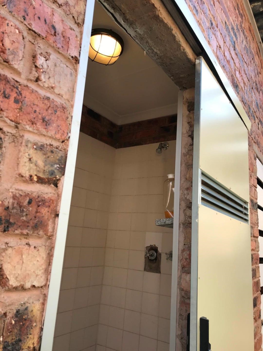 To Let 2 Bedroom Property for Rent in Jeppestown Gauteng