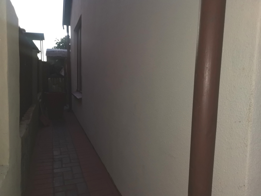 3 Bedroom Property for Sale in Soshanguve East Ext 6 Gauteng