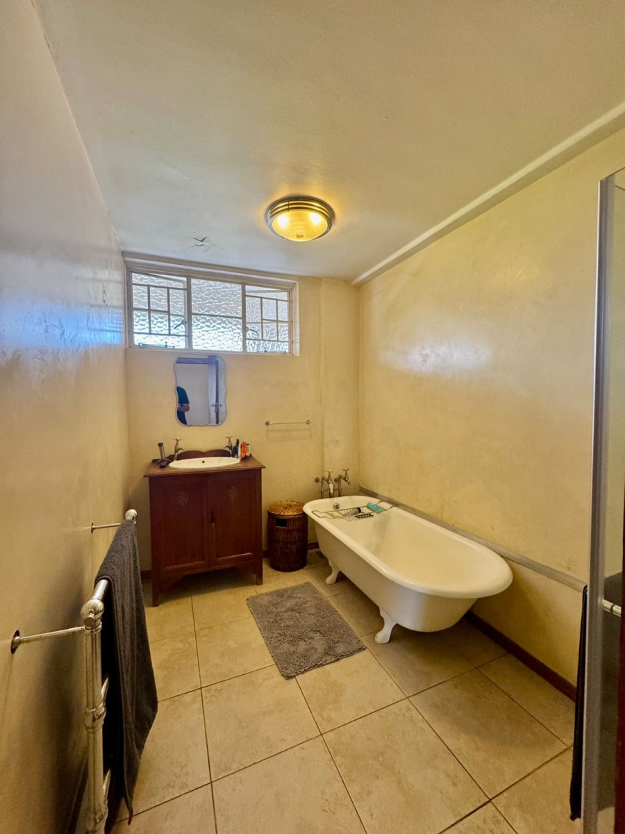 To Let 2 Bedroom Property for Rent in Killarney Gauteng