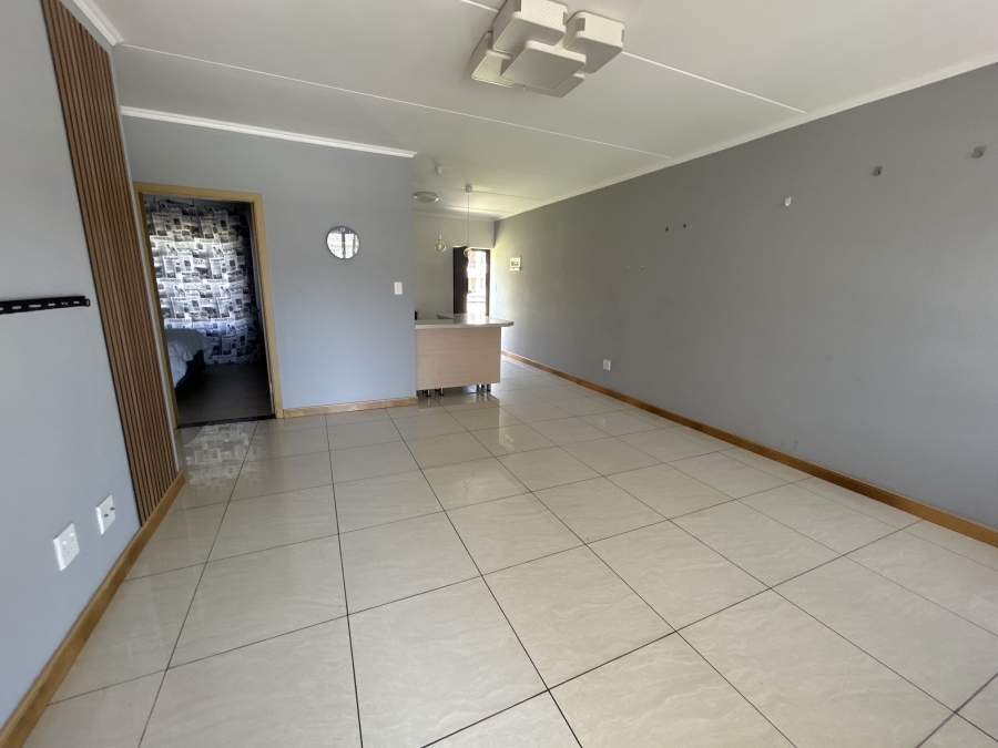 2 Bedroom Property for Sale in Carlswald Gauteng