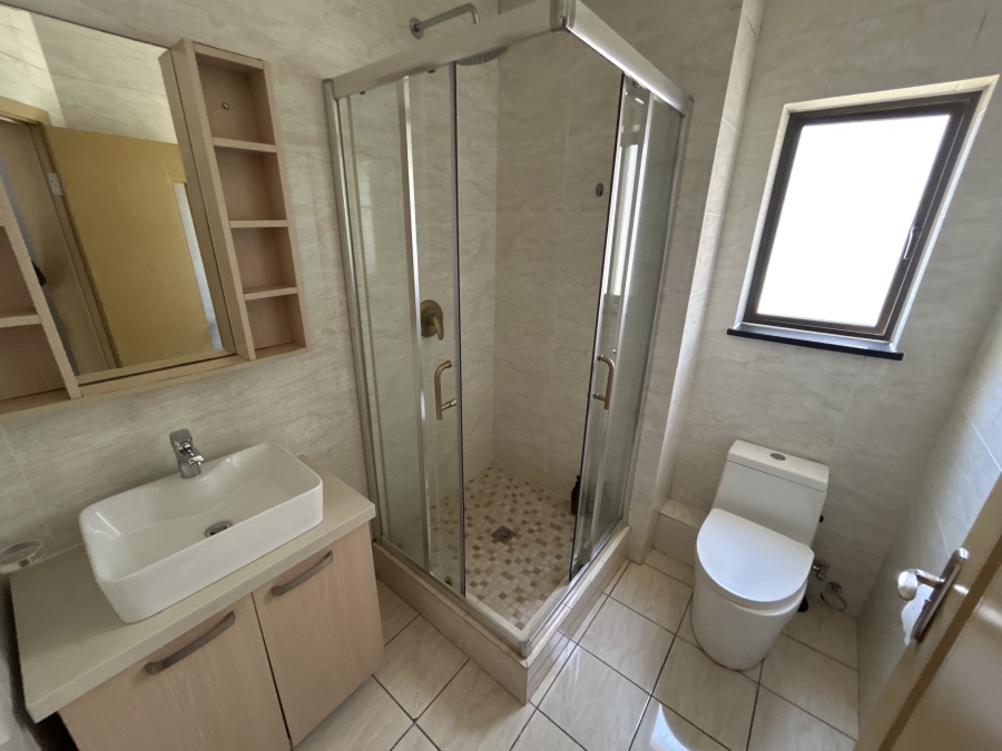 2 Bedroom Property for Sale in Carlswald Gauteng