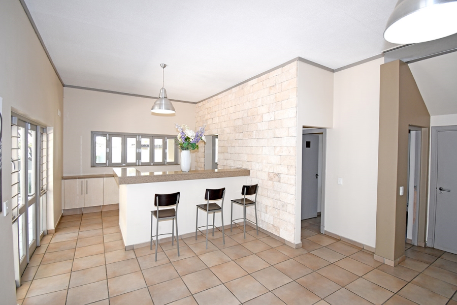1 Bedroom Property for Sale in Fourways Gauteng