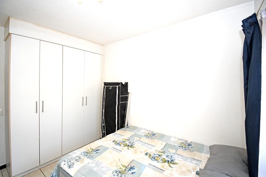 2 Bedroom Property for Sale in Lonehill Gauteng