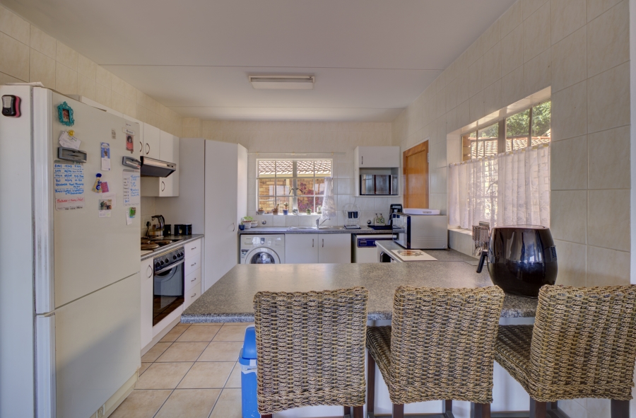 3 Bedroom Property for Sale in Windsor East Gauteng