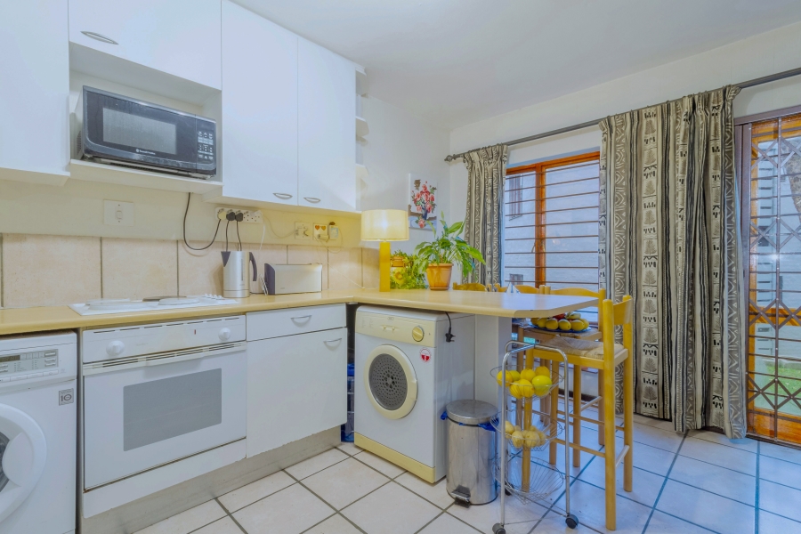 1 Bedroom Property for Sale in Paulshof Gauteng