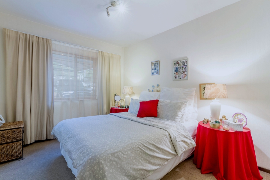 1 Bedroom Property for Sale in Paulshof Gauteng