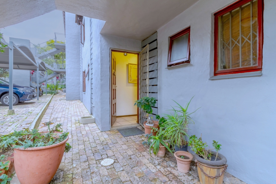 1 Bedroom Property for Sale in Paulshof Gauteng