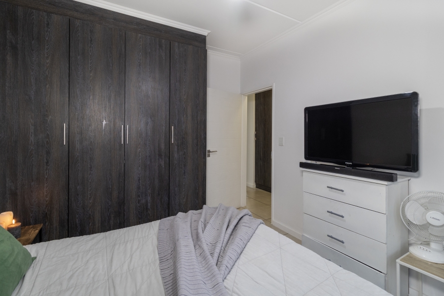 2 Bedroom Property for Sale in Greenstone Hill Gauteng