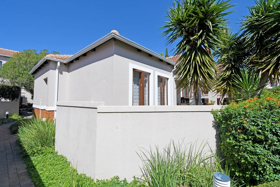 2 Bedroom Property for Sale in Broadacres Gauteng