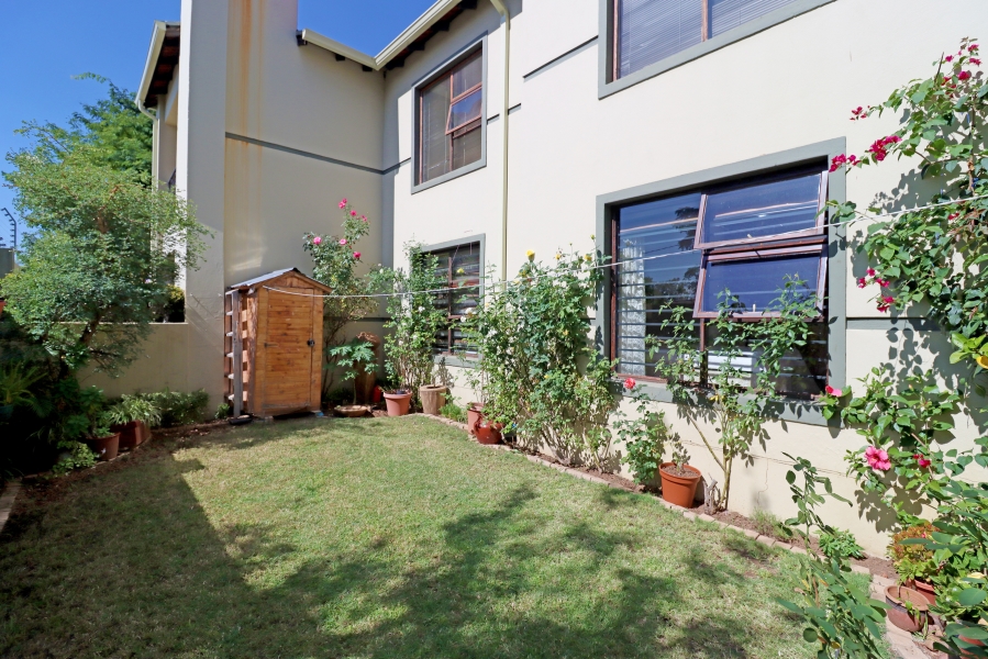 3 Bedroom Property for Sale in Barbeque Downs Gauteng