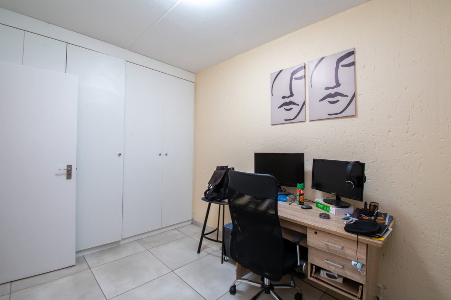 2 Bedroom Property for Sale in Ferndale Gauteng