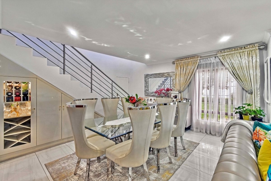 3 Bedroom Property for Sale in Thatchfield Glen Gauteng