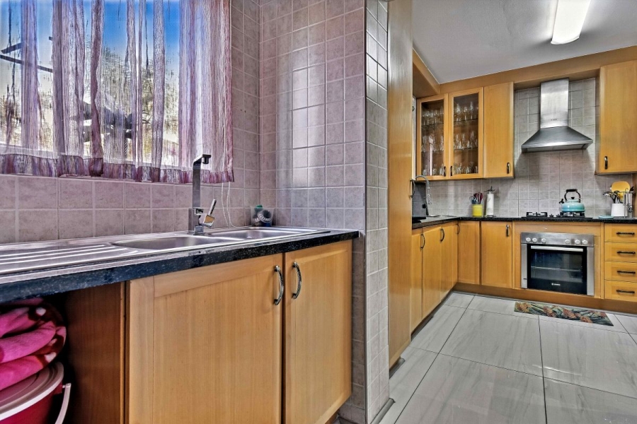 3 Bedroom Property for Sale in Thatchfield Glen Gauteng