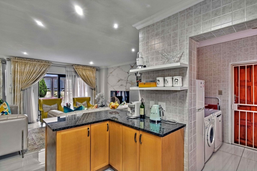 3 Bedroom Property for Sale in Thatchfield Glen Gauteng