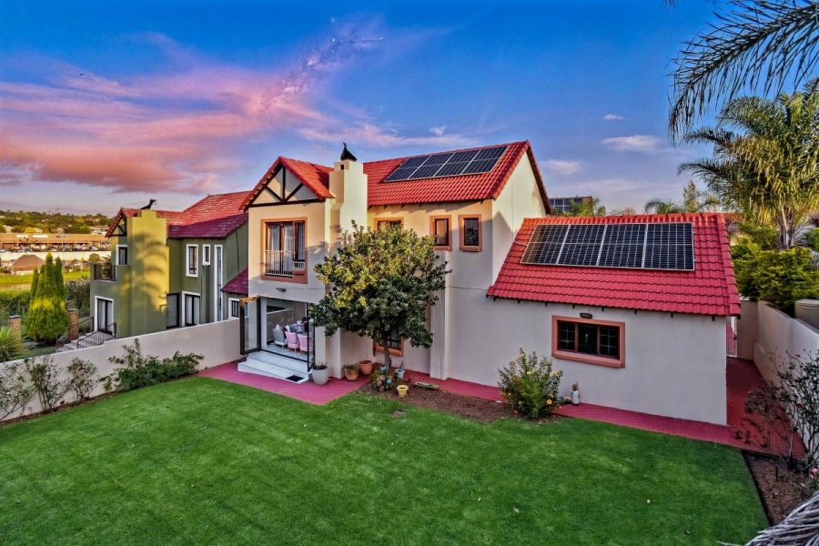 3 Bedroom Property for Sale in Thatchfield Glen Gauteng