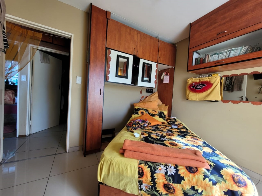 2 Bedroom Property for Sale in Florida Glen Gauteng