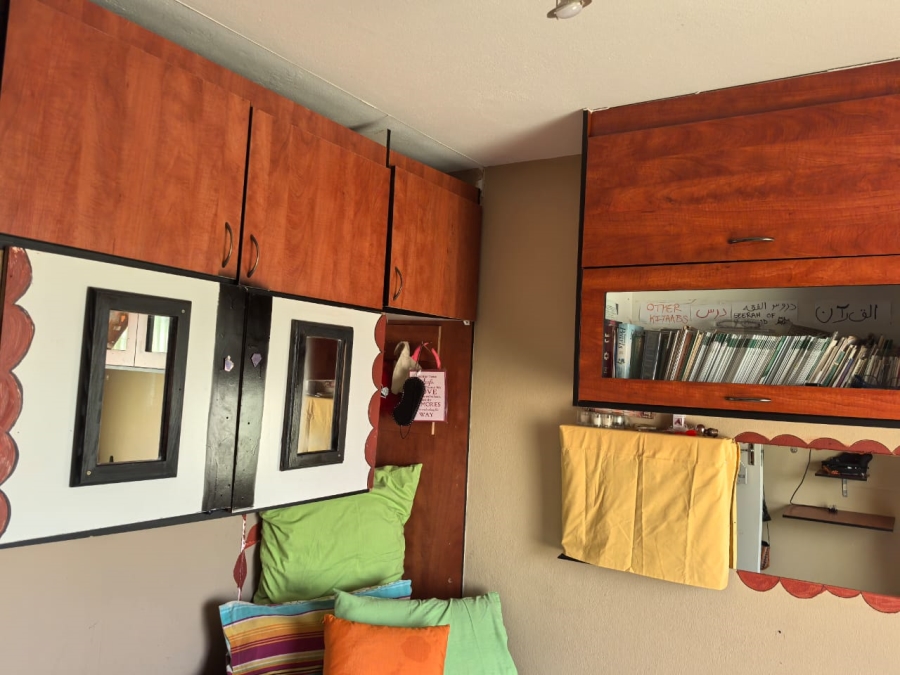 2 Bedroom Property for Sale in Florida Glen Gauteng