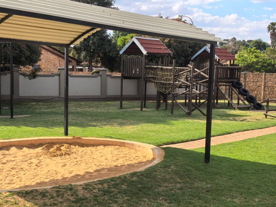 2 Bedroom Property for Sale in Florida Glen Gauteng