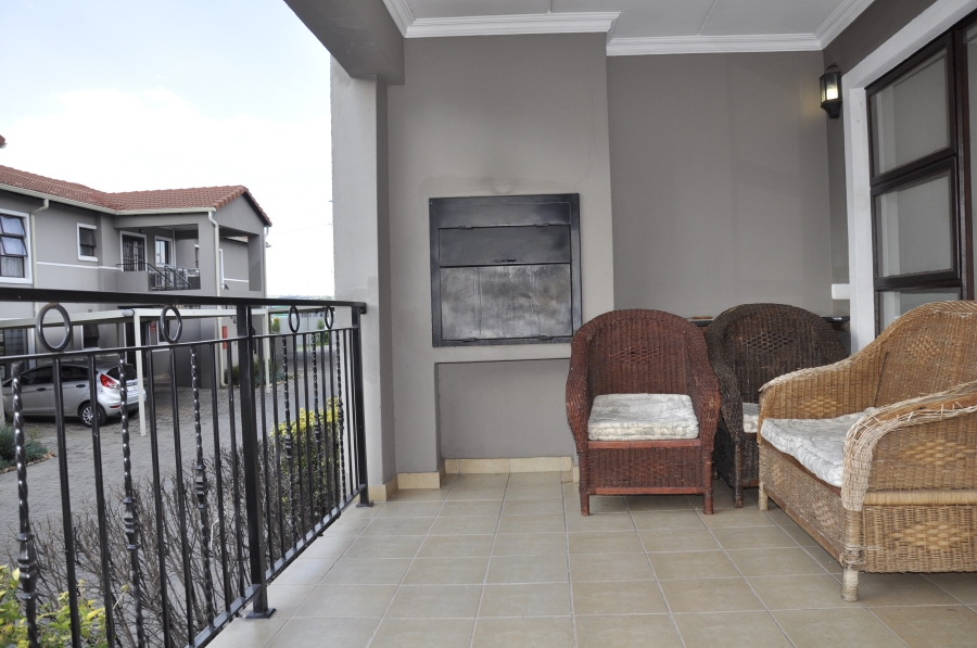 3 Bedroom Property for Sale in Barbeque Downs Gauteng