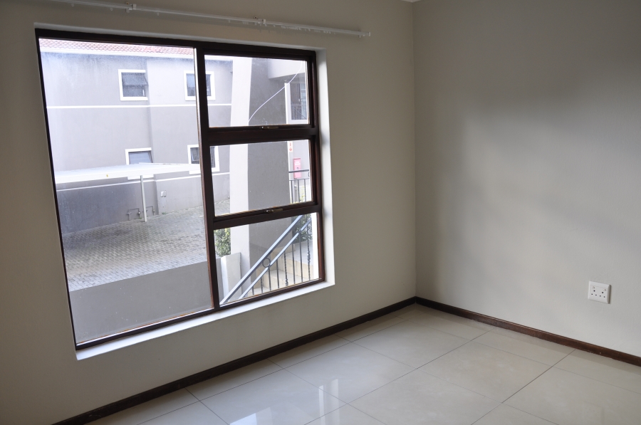 3 Bedroom Property for Sale in Barbeque Downs Gauteng