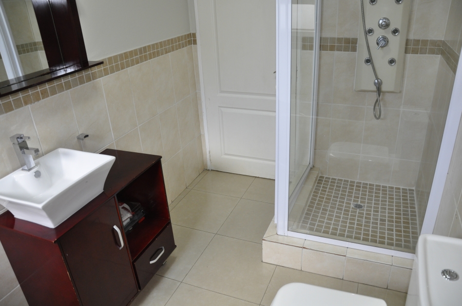3 Bedroom Property for Sale in Barbeque Downs Gauteng