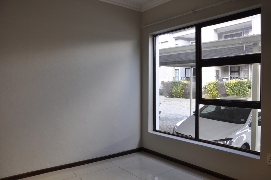 3 Bedroom Property for Sale in Barbeque Downs Gauteng
