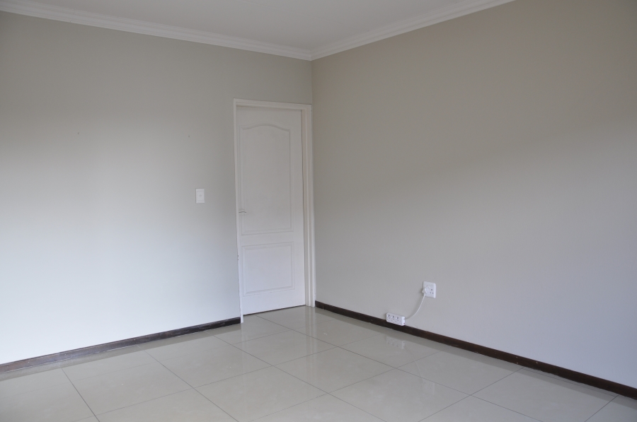 3 Bedroom Property for Sale in Barbeque Downs Gauteng