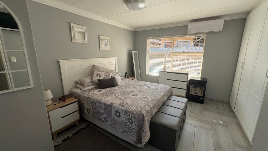 2 Bedroom Property for Sale in Beyers Park Gauteng