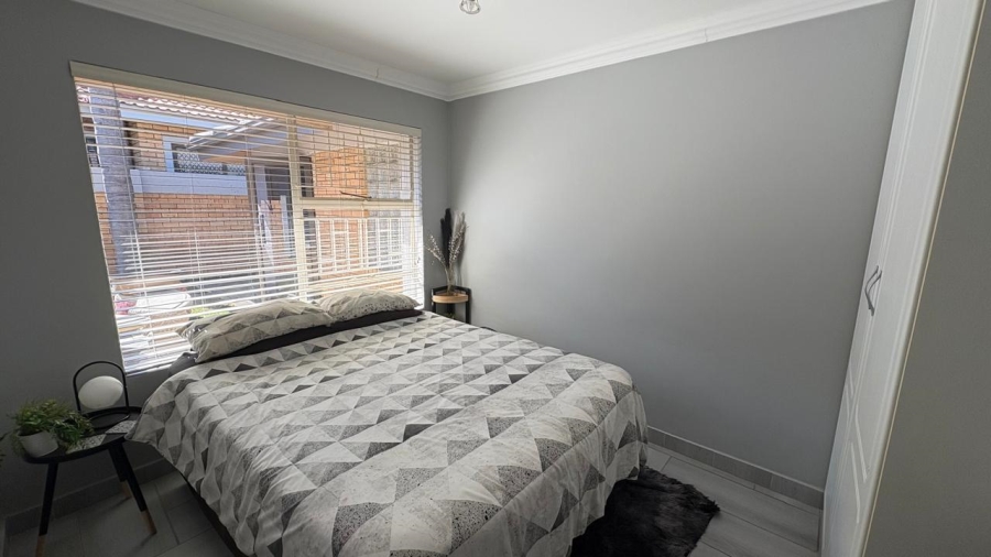 2 Bedroom Property for Sale in Beyers Park Gauteng