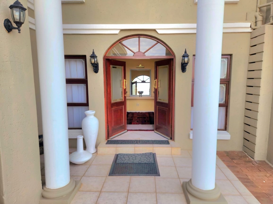 4 Bedroom Property for Sale in Bronkhorstbaai Gauteng