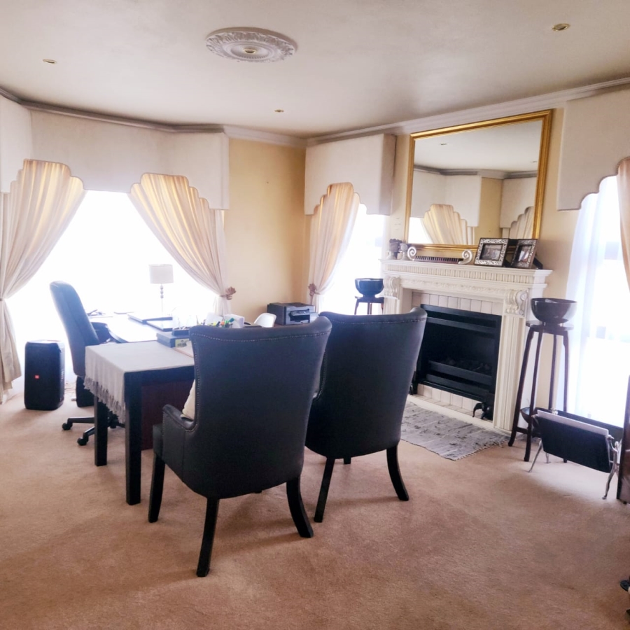 4 Bedroom Property for Sale in Bronkhorstbaai Gauteng