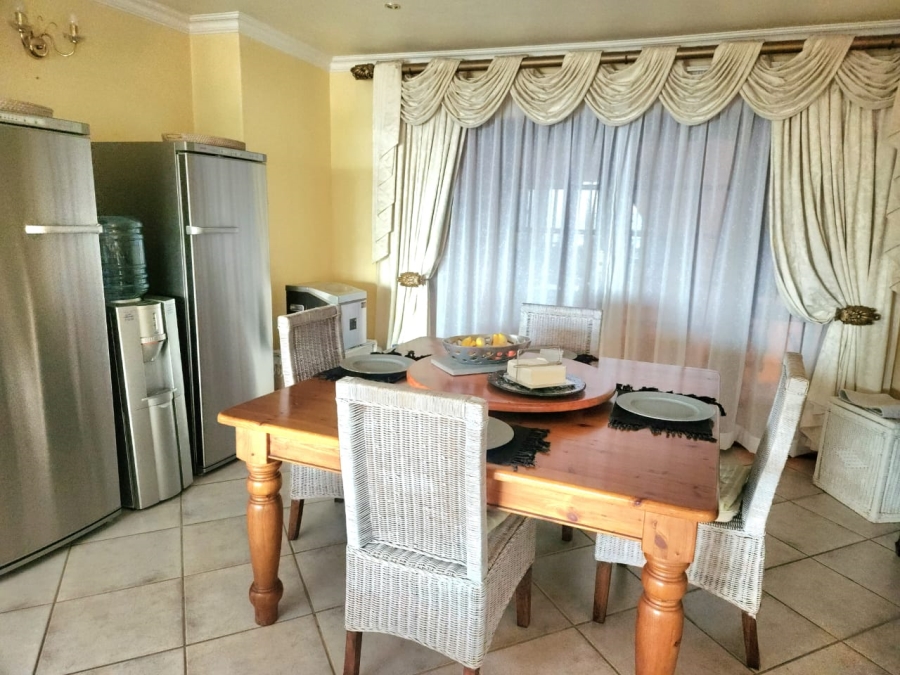 4 Bedroom Property for Sale in Bronkhorstbaai Gauteng