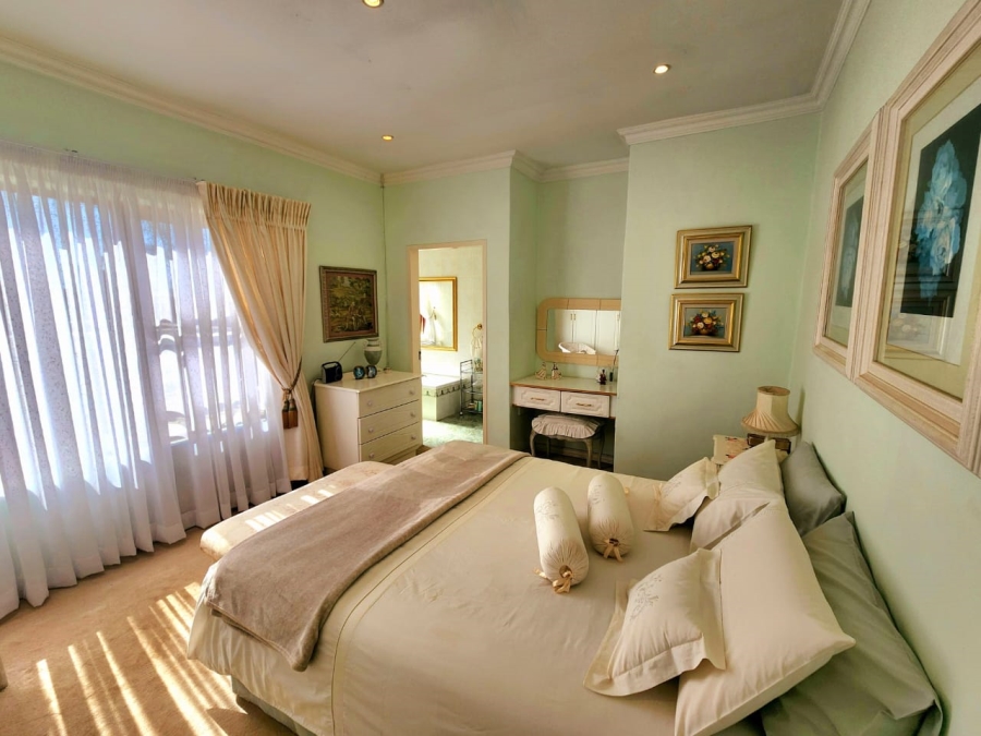 4 Bedroom Property for Sale in Bronkhorstbaai Gauteng