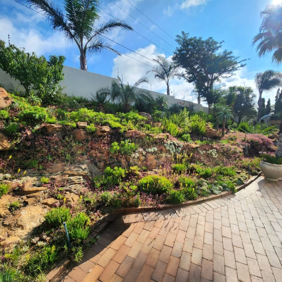 4 Bedroom Property for Sale in Bronkhorstbaai Gauteng