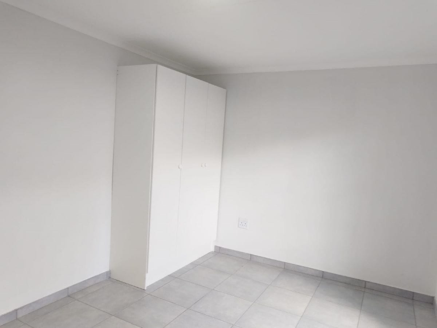 To Let 2 Bedroom Property for Rent in Randpark Gauteng