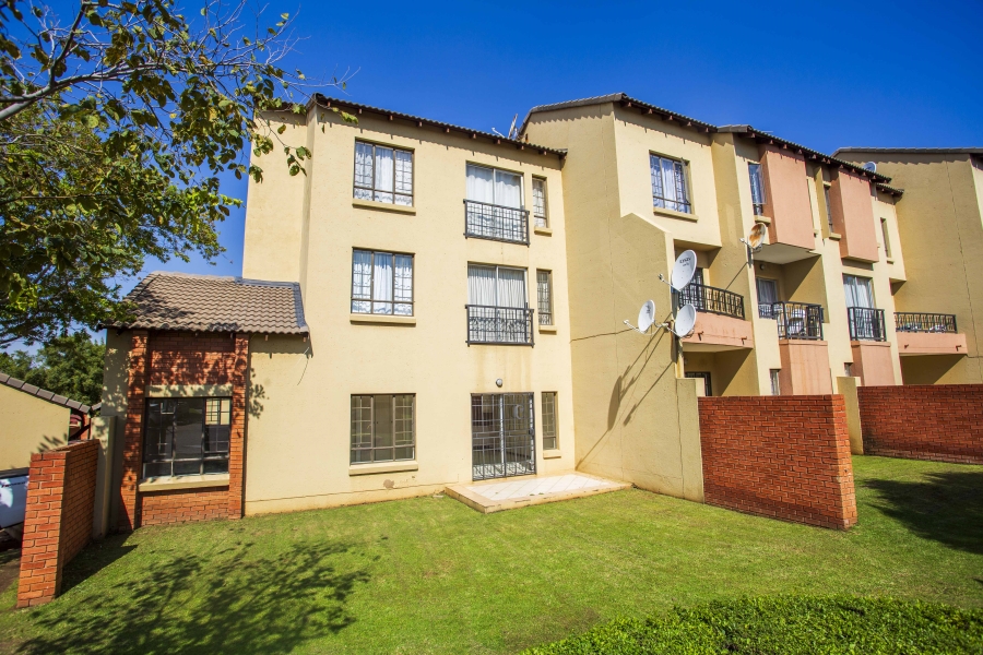To Let 0 Bedroom Property for Rent in Noordwyk Gauteng