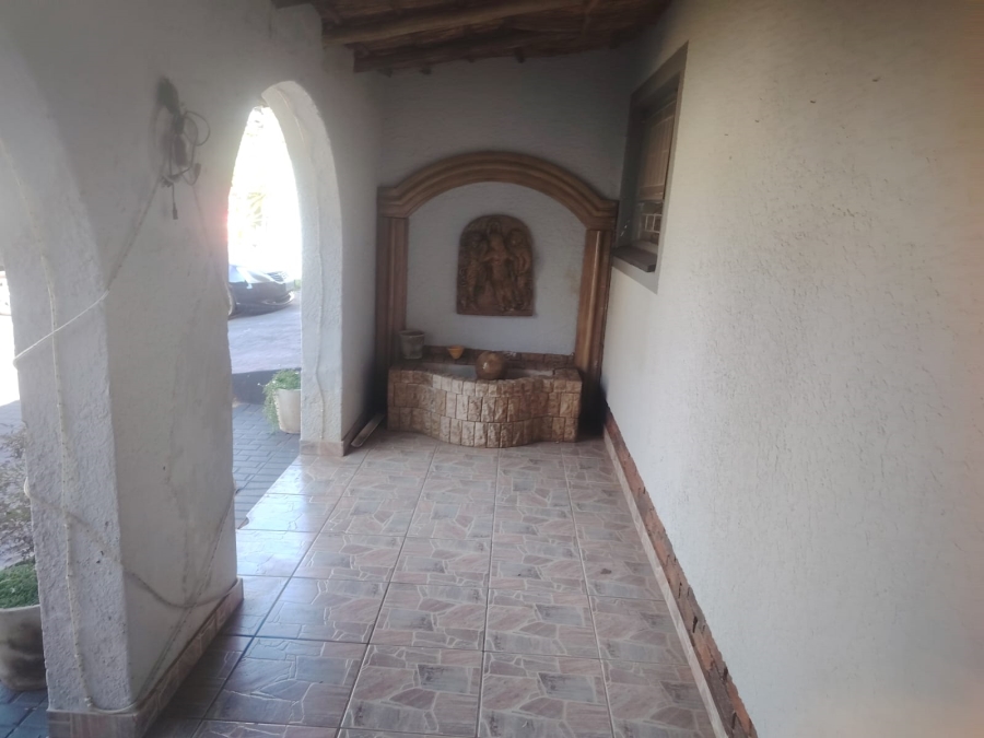 3 Bedroom Property for Sale in Helikonpark Gauteng