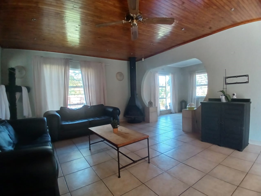 3 Bedroom Property for Sale in Helikonpark Gauteng