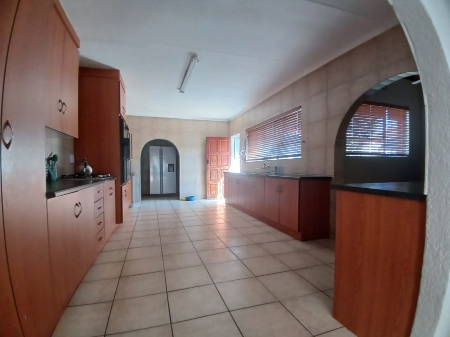 3 Bedroom Property for Sale in Helikonpark Gauteng