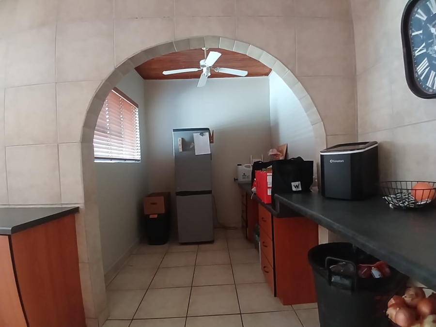 3 Bedroom Property for Sale in Helikonpark Gauteng